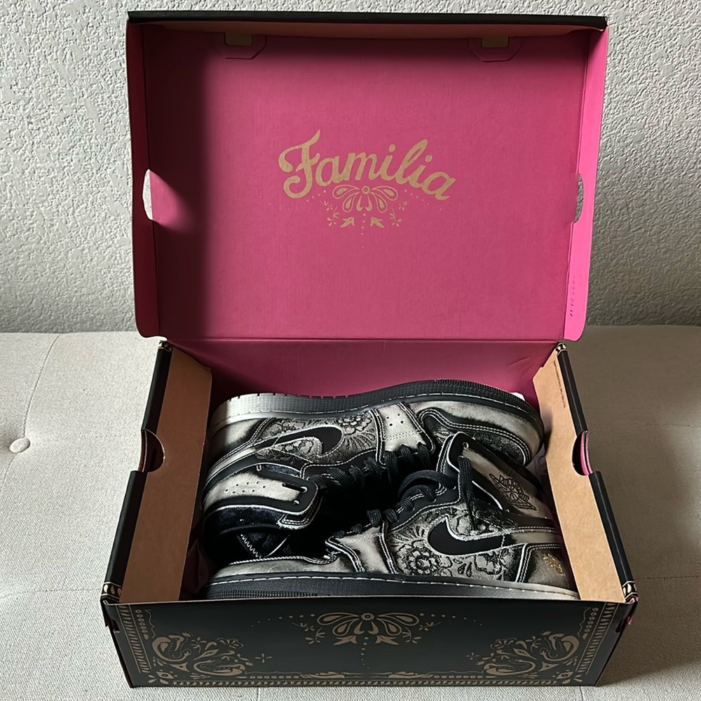Air Jordan 1 Zoom Comfort 2 - Dia De Los Muertos FQ8155-010, Men’s Size 9.5